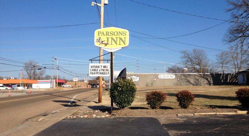 Parsons Inn Downtown Parsons,Tn エクステリア 写真